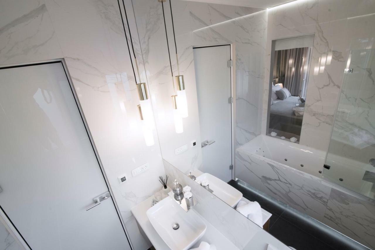 Fortuna Luxury 1 Couette-café Split
